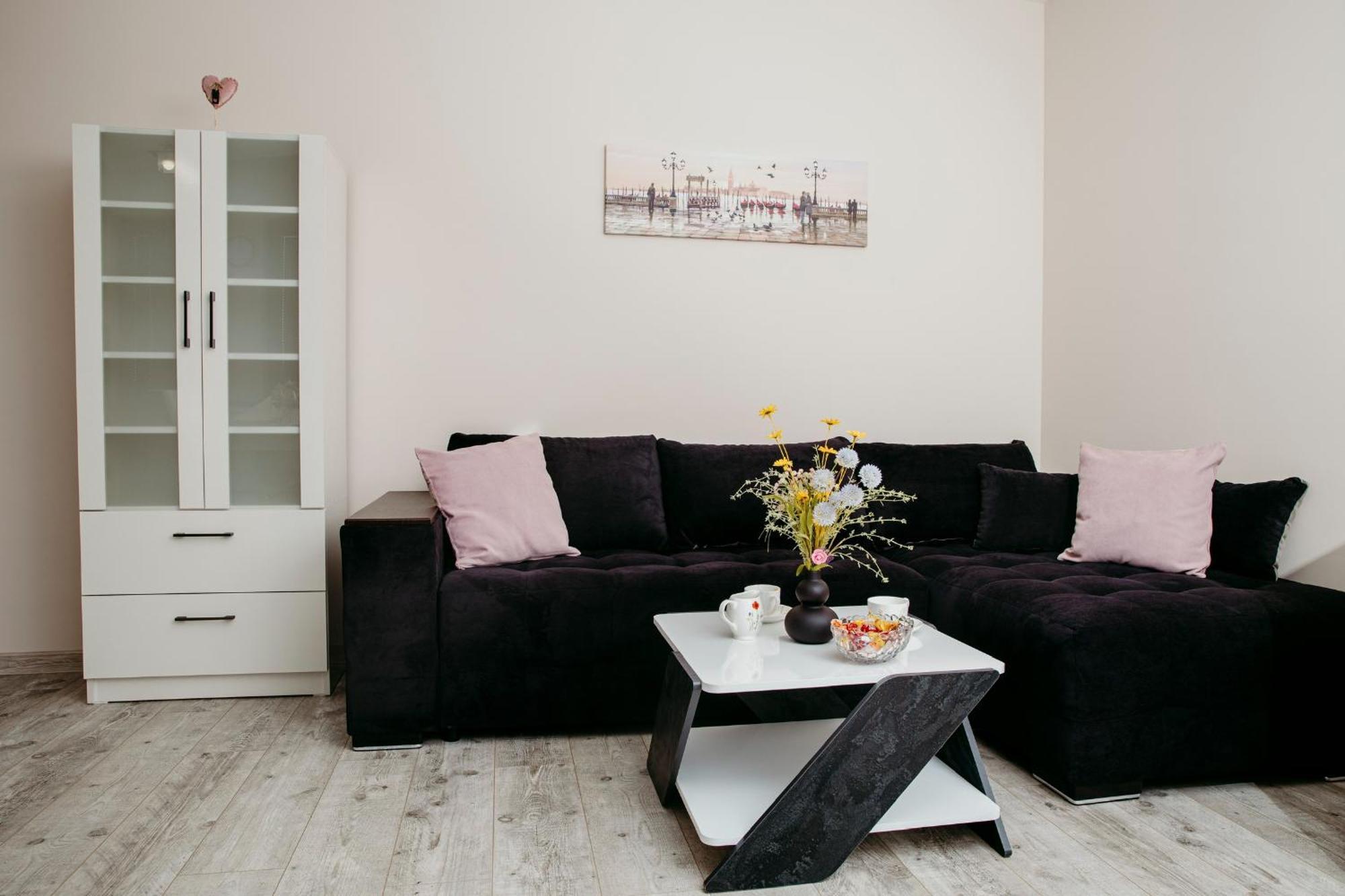 Rose Valley Apartment Казанлык Экстерьер фото